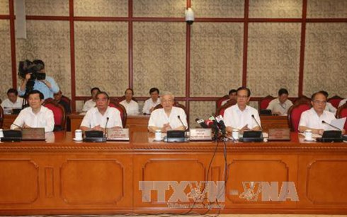 ສ້າງກຳລັງຕຳຫຼວດປະຊາຊົນໃຫ້ປອດໄສ,ໝັ້ນຄົງເຂັ້ມແຂງ